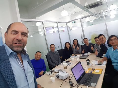 Nuestro presidente en China — foto 1