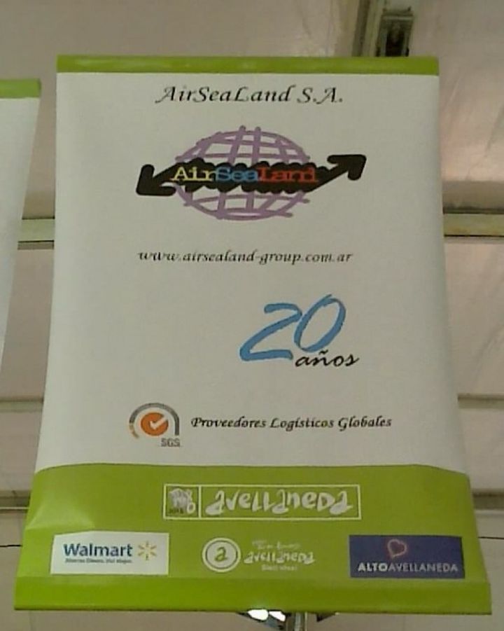 Banner de AirSeaLand por sus 20 años en Expo Avellaneda 2015