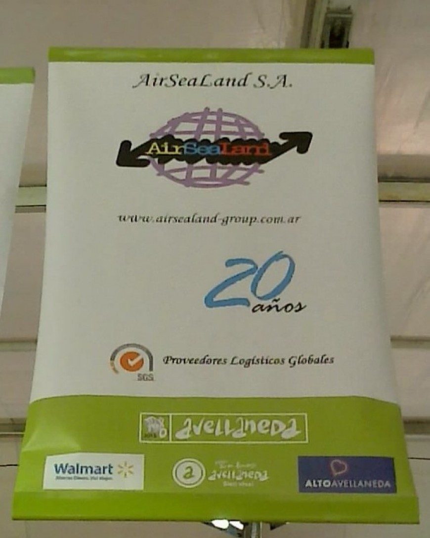 Banner de AirSeaLand por sus 20 años en Expo Avellaneda 2015